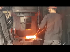 การสลัก